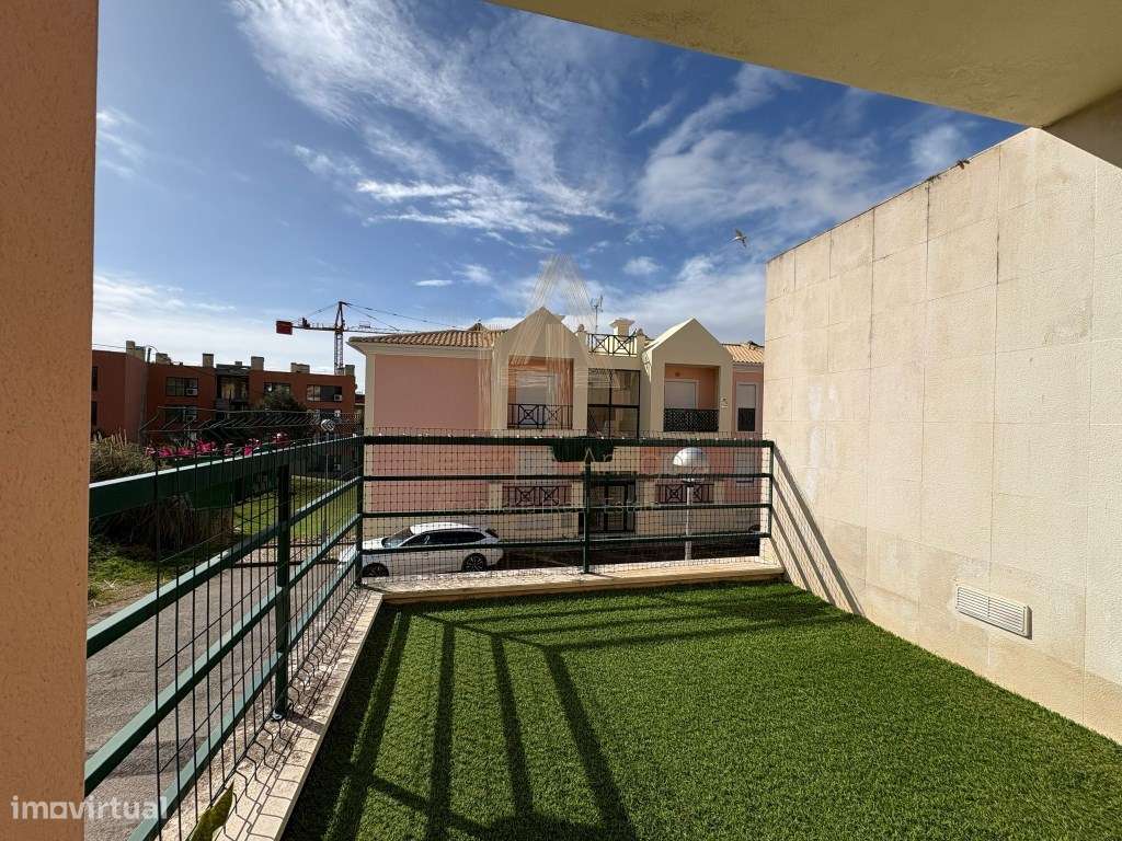 Moradia T4 Moderna com Terraço Panorâmico - Terraços do Castelo, Se... - Grande imagem: 5/26