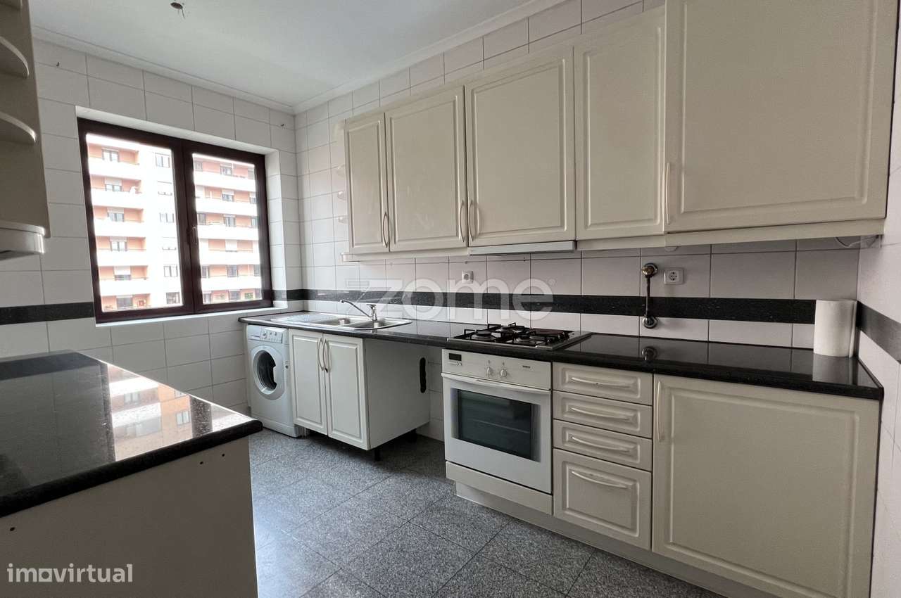 Arrendamento T2 condomínio Green Park - Grande imagem: 4/21