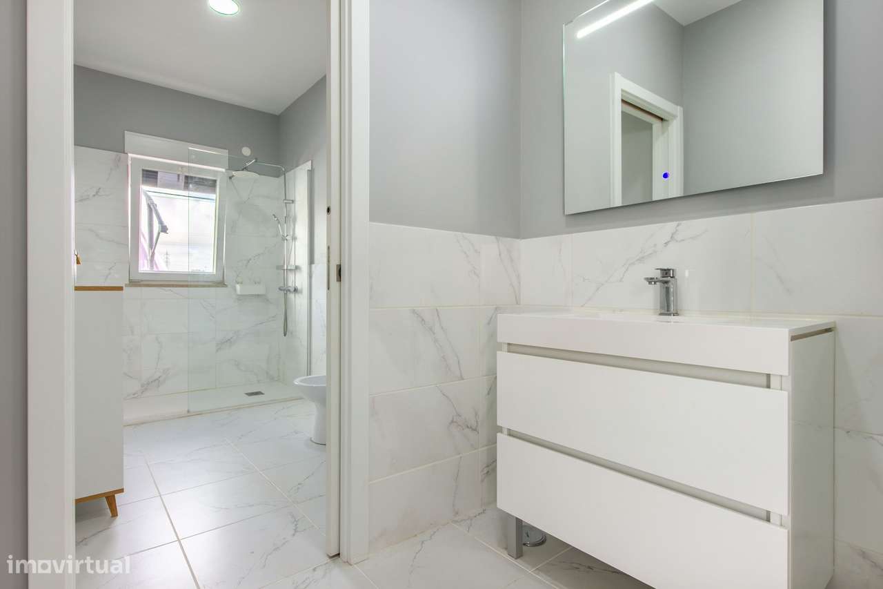 Moradia Térrea de Luxo com Piscina - Qtª Marquesa - Palmela-21