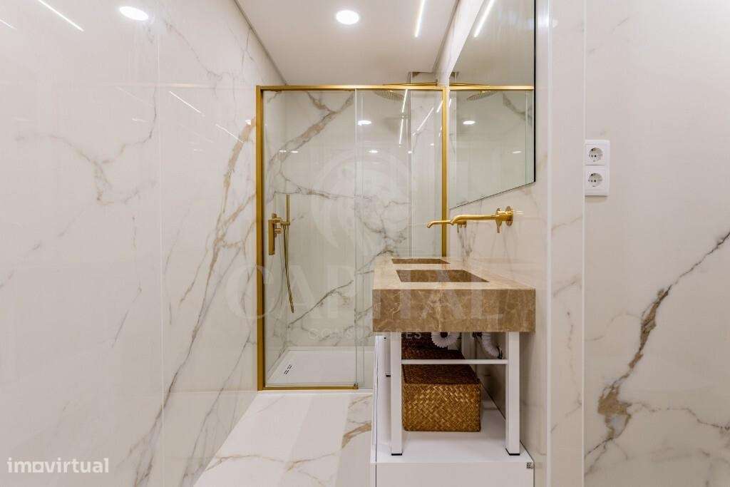 Apartamento T5 Duplex Exclusivo em Primeira Linha de Mar-39