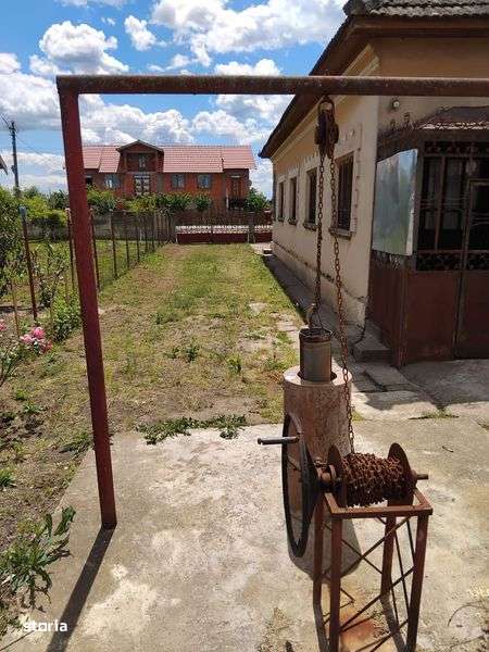 Casa de vânzare Tunarii vechi - Imagine principală: 4/8