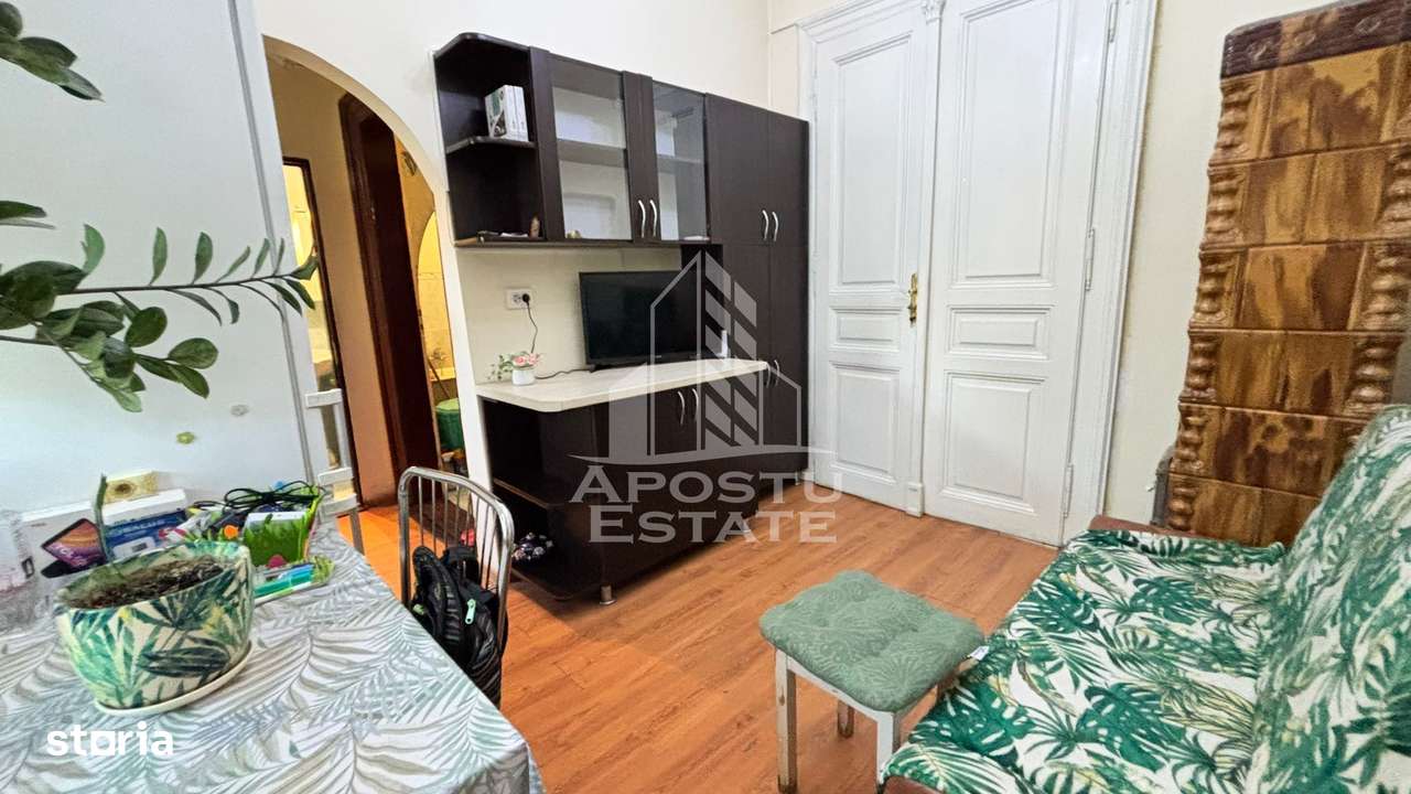 Apartament cu 4 camere la curte comuna in zona Fabric - Imagine principală: 5/13