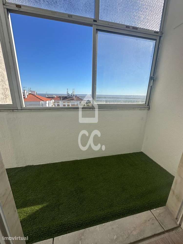 T2  VENDA em Santa Iria de Azóia-9