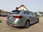 Toyota Avensis - 3