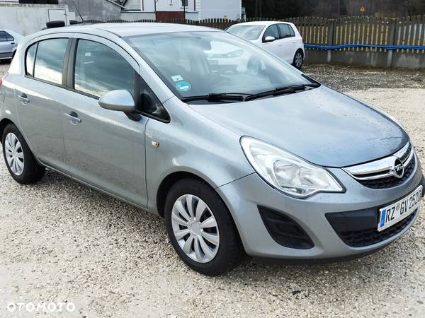 Opel Corsa 1.4 16V Satellite - 2