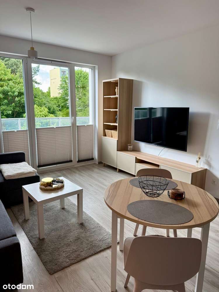 Przytulne mieszkanie blisko morza , duży balkon i garaż podziemny