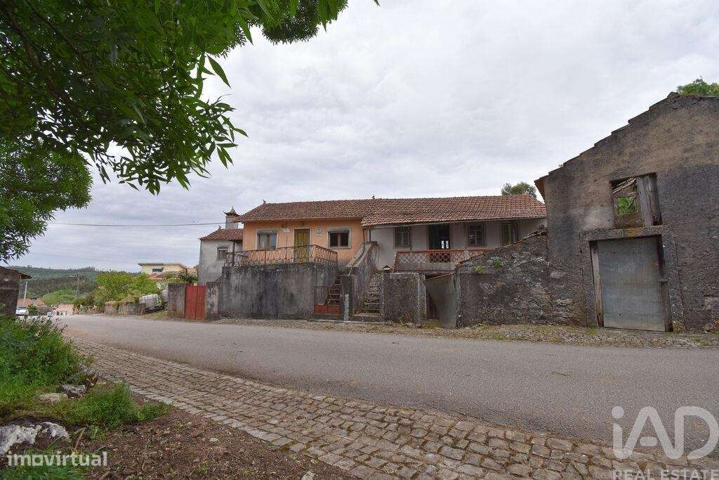 Casa de aldeia T5 em Ansião de 232,00 m2 - Grande imagem: 1/30