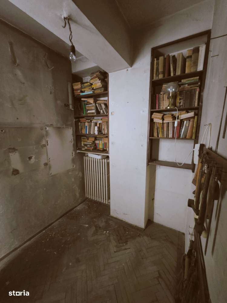 Caderea Bastiliei, apt. 2 camere, etaj 1, balcon,50mp, pe lista de U 3-5