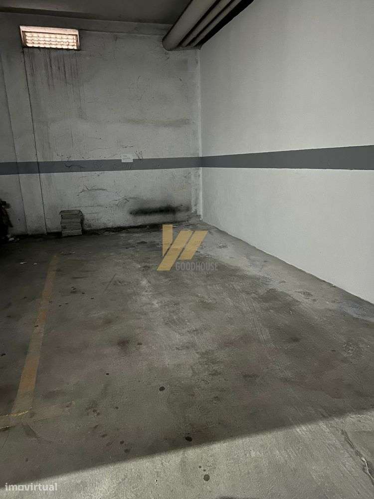 Apartamento T2 com elevador-10