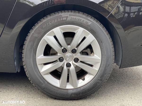 Peugeot 308 BlueHDi FAP 130 EAT8 Stop & Start Active - 14