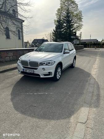BMW X5 xDrive35i - 1