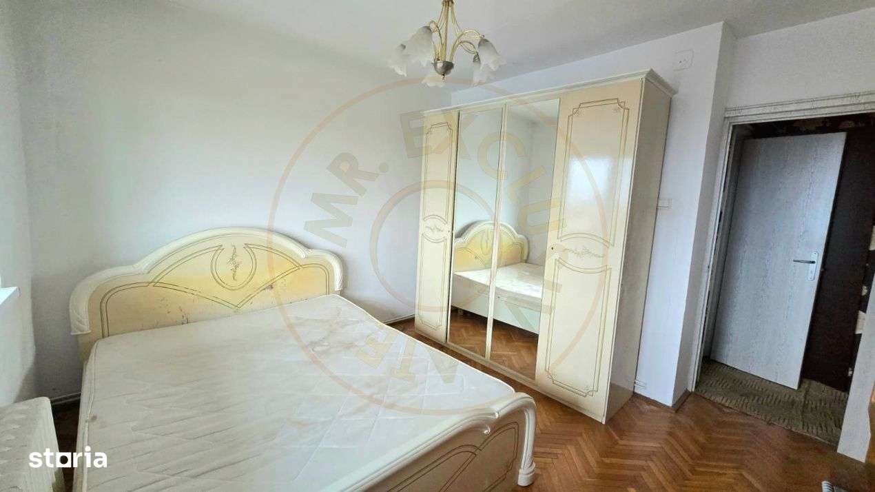 De vanzare Apartament 5 camere Satu Mare Ultracentral - Imagine principală: 5/13
