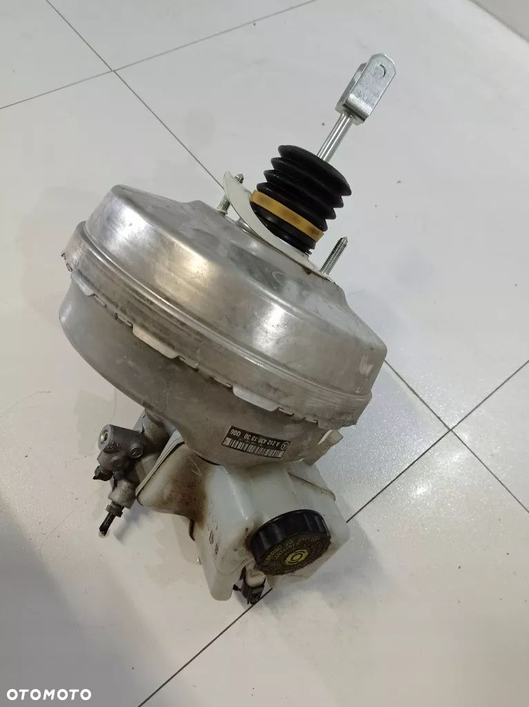 MERCEDES W212 LIFT SERWO HAMULCOWE A2124301330 - 1