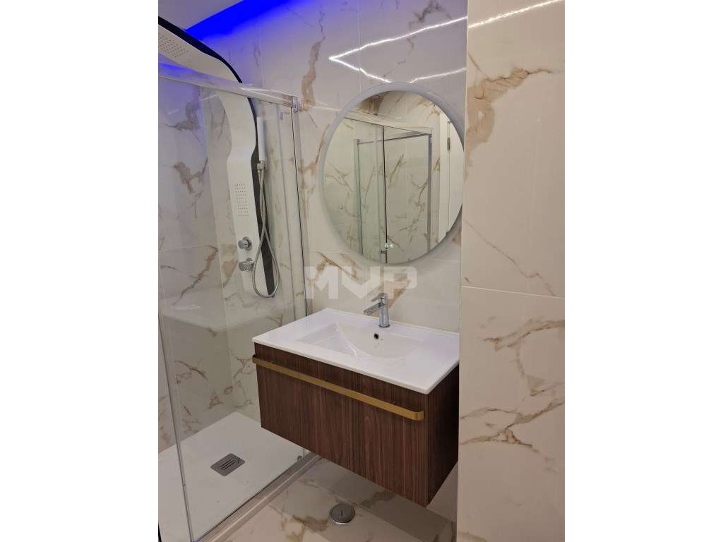 Apartamento T2 em Quarteira-9