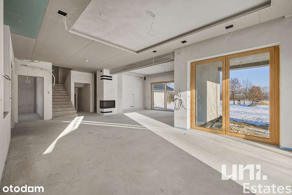 Pomyków | 8 pokoi | 405 m2 | 0.48ha | Siłownia-9