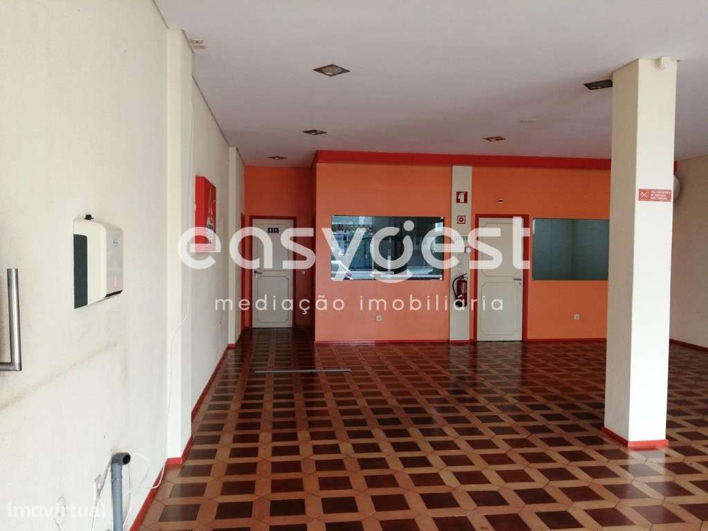 Excelente loja comercial em zona privilegiada em Alfena- Valongo. - Grande imagem: 2/11