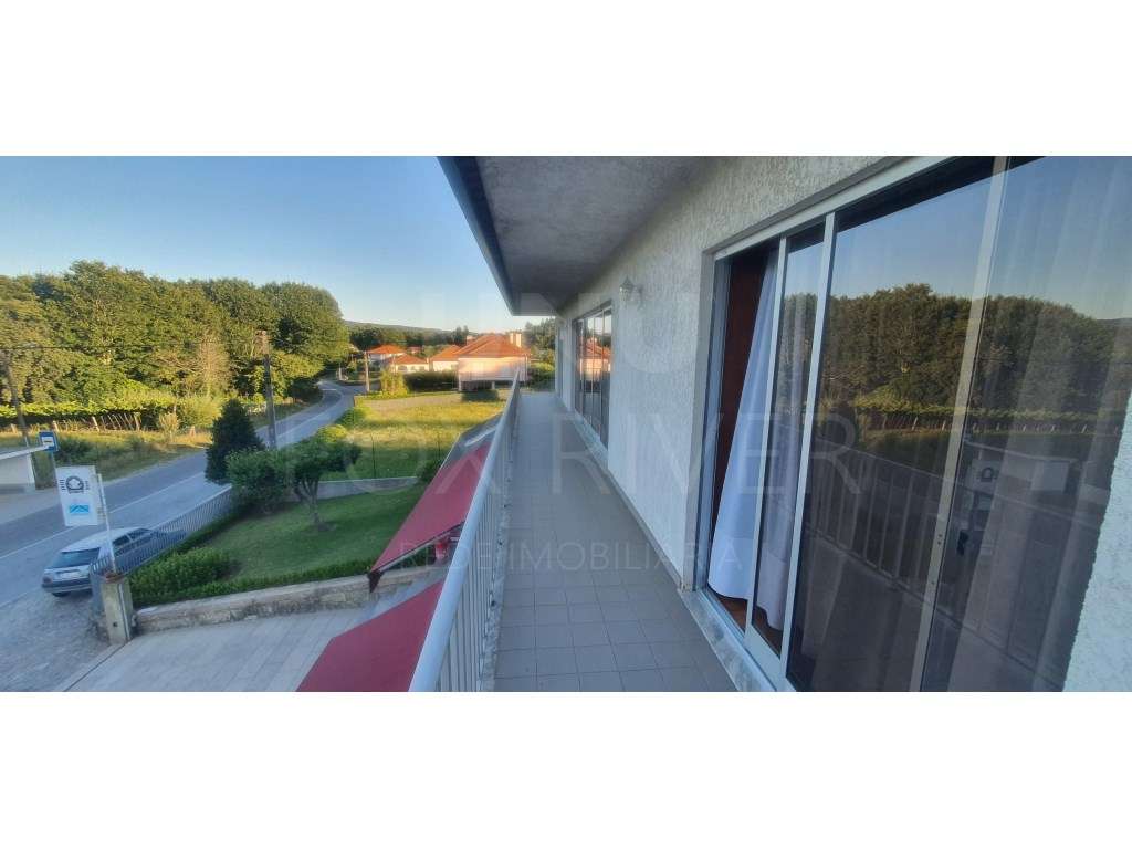 Moradia T4 Cossourado, Paredes de Coura - Grande imagem: 4/25