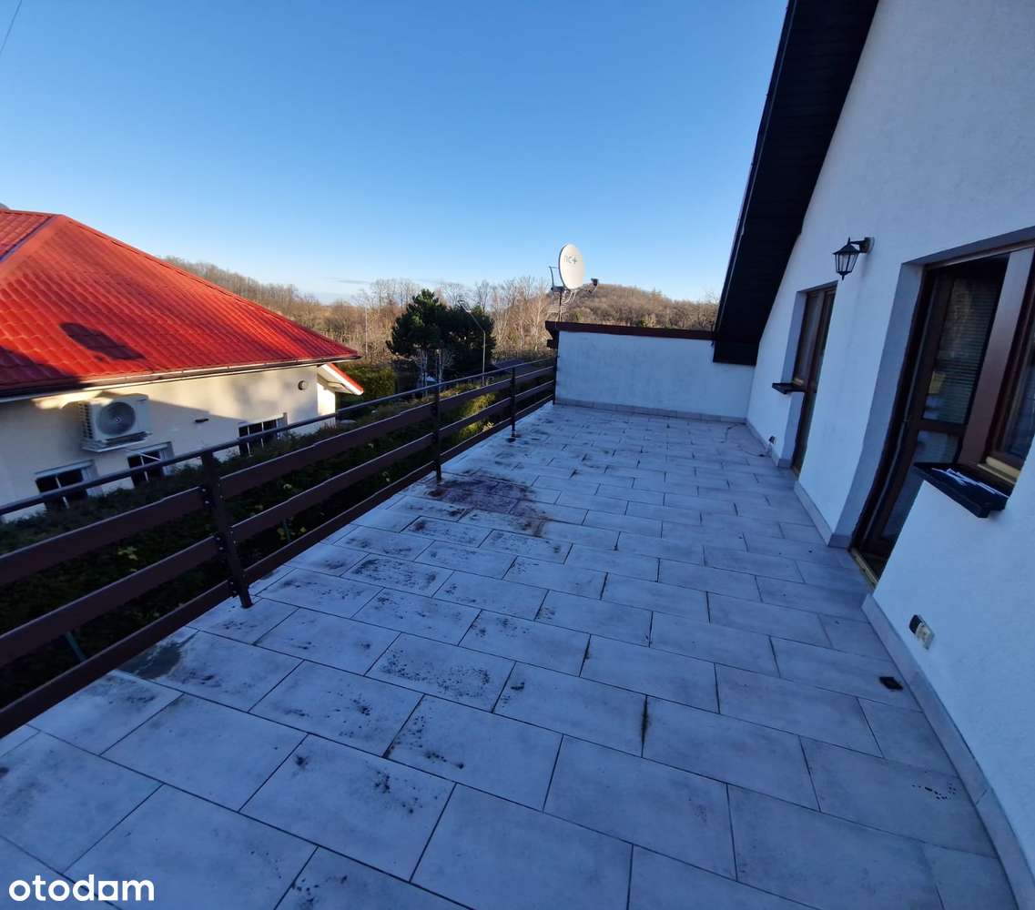 Na sprzedaż duży dom w Pokrzywnej. Cena 1 649 000 zł-16