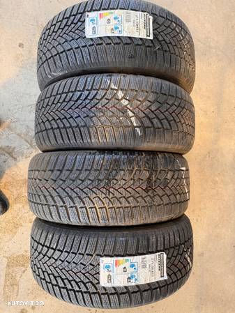 Vând 4 anvelope 215/50/17 bridgestone de iarnă noi - 1