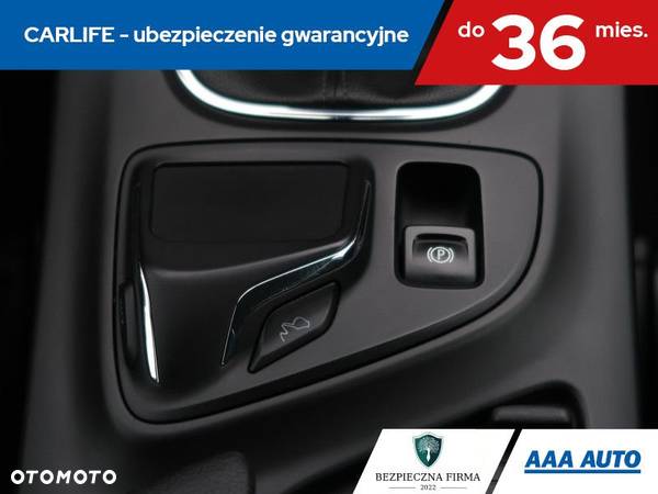 Opel Insignia - 18