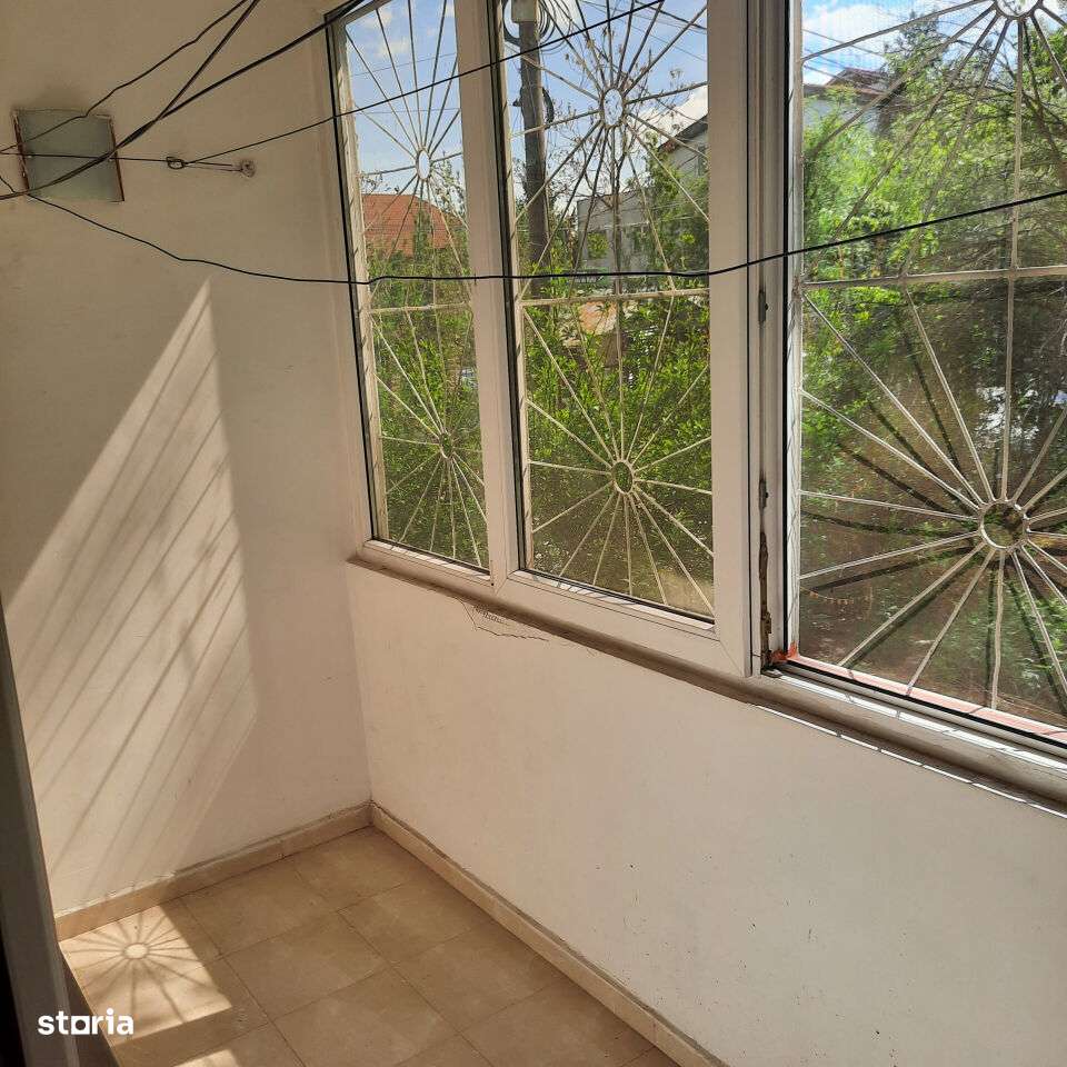 ap 4 camere str Cetatea de Balta S6-7
