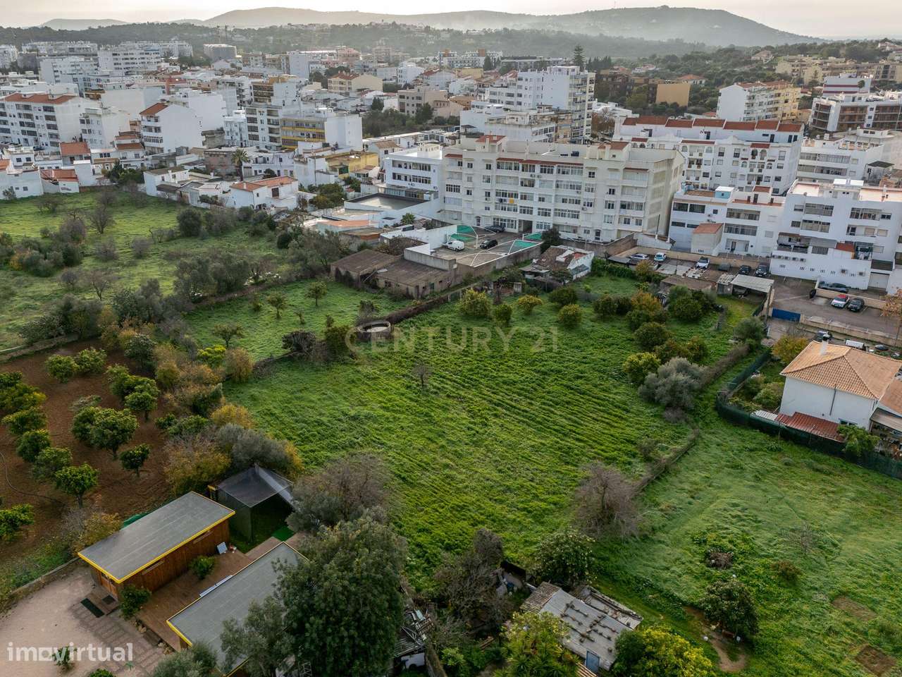 OPORTUNIDADE EXCLUSIVA DE INVESTIMENTO EM LOULÉ – PIP APROVADO!-10