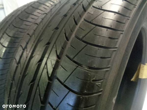 YOKOHAMA BLUEARTH E70 225/55R18 98H - 11