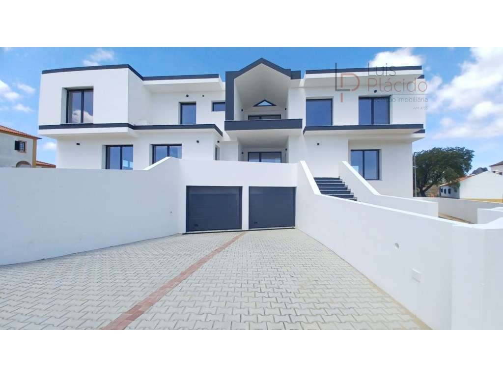 MORADIA T4 - SANTIAGO DO CACÉM - Grande imagem: 5/39