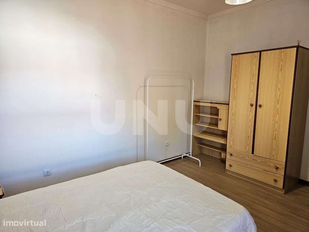 Apartamento T6 - Junto à ESE-21