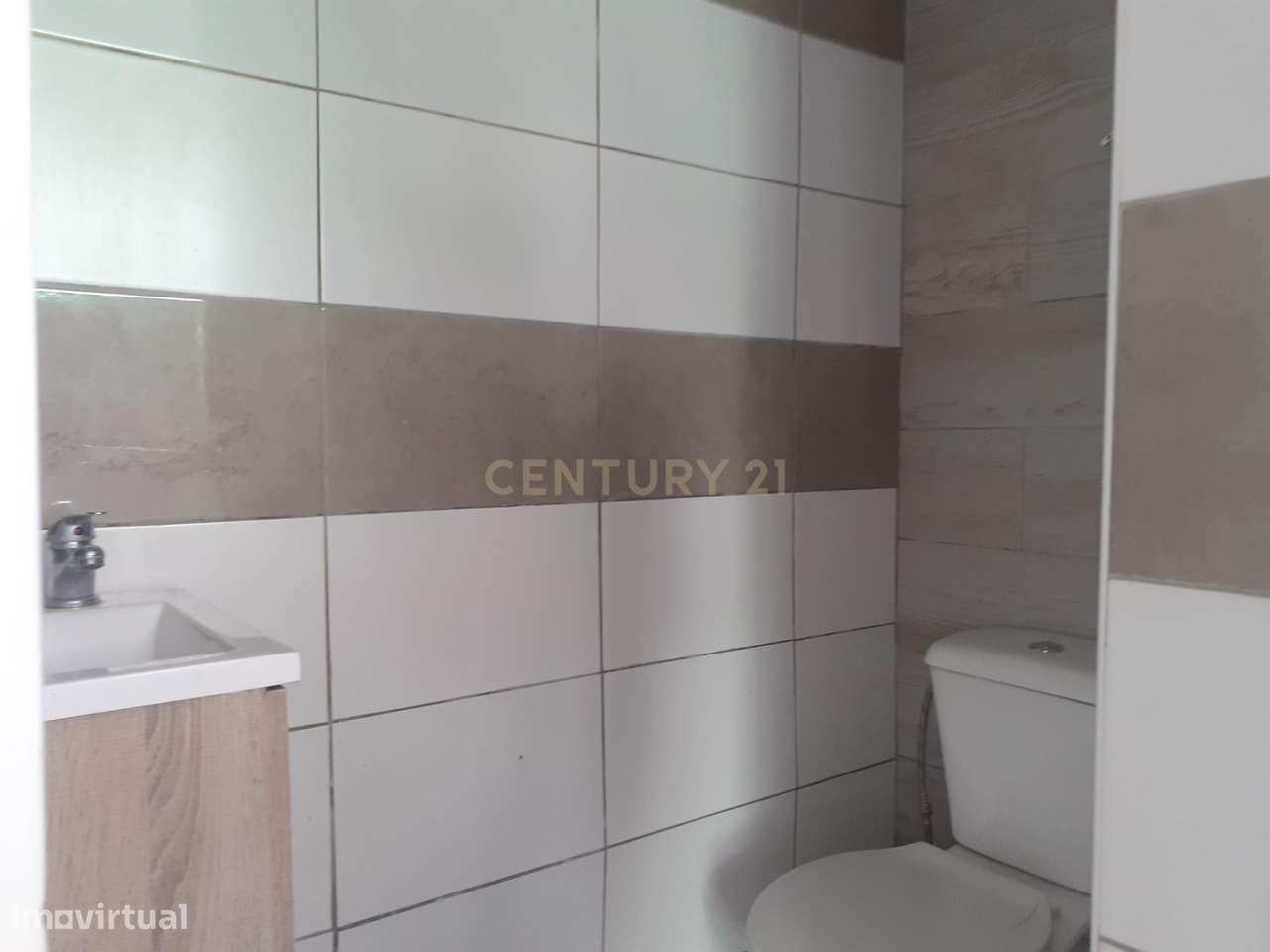 Loja para Arrendar – Alto Seixalinho –Excelente Localização - Grande imagem: 5/10