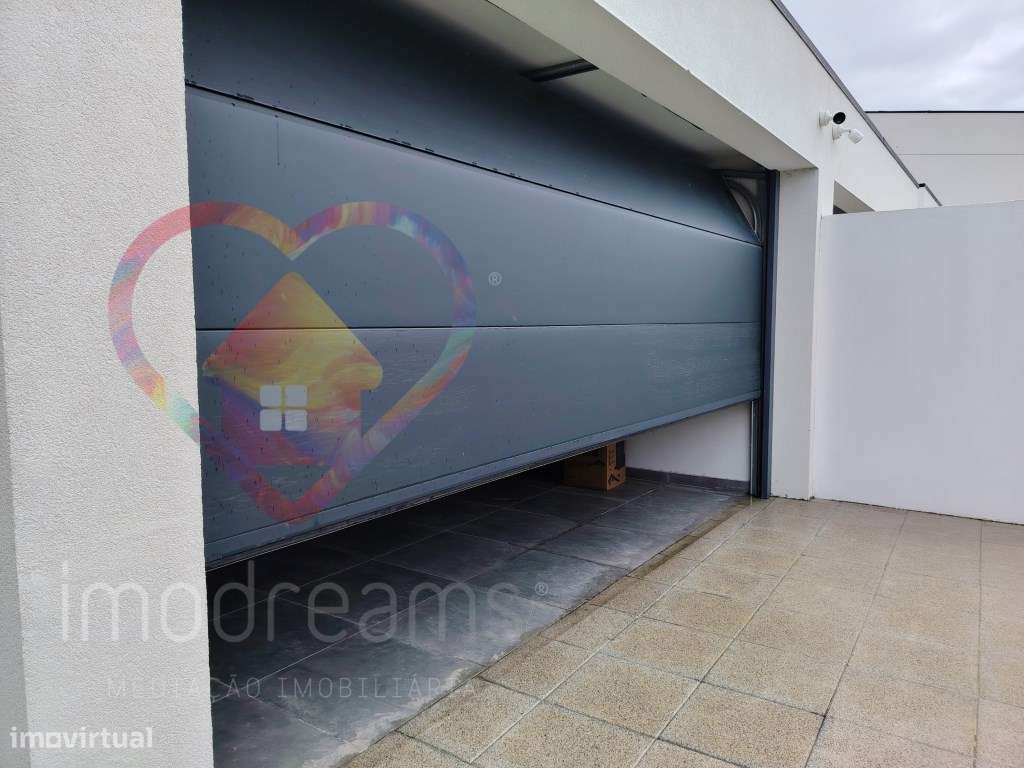 Moradia T4 de Arquirectura Moderna em São salvador, Ilhavo-10
