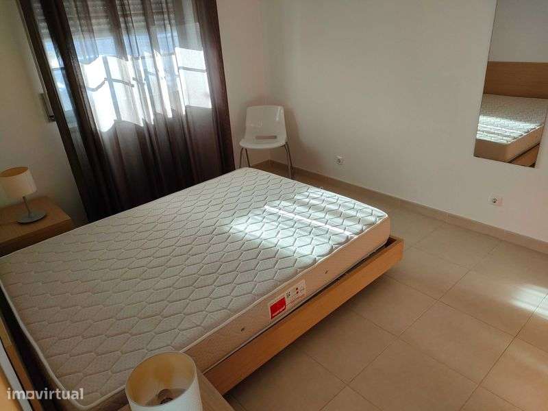 T1 mobilado e equipado condomínio fechado - Grande imagem: 5/8