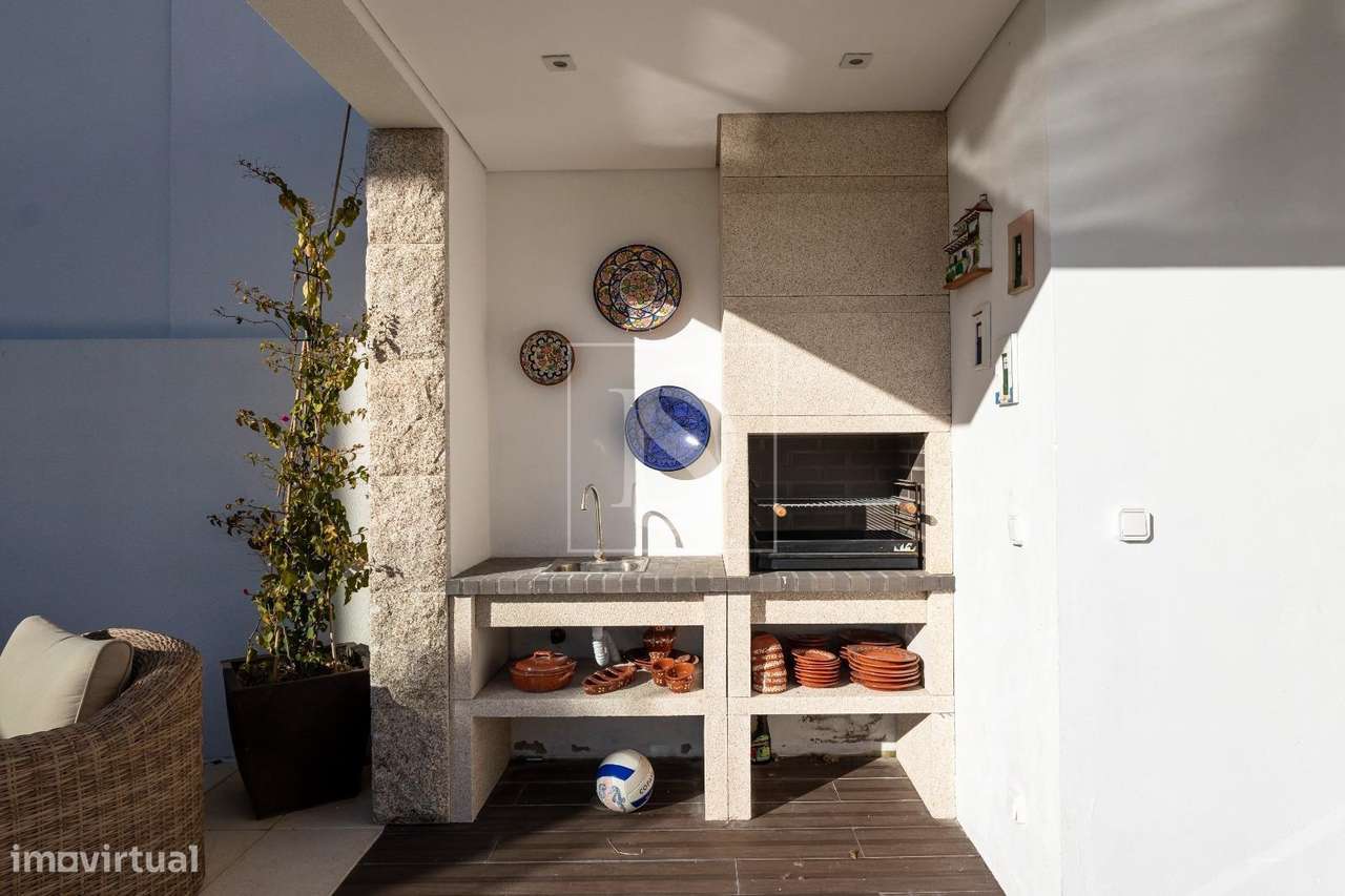 Moradia T4 de Alto Padrão à Venda – Agudela, Perafita-56