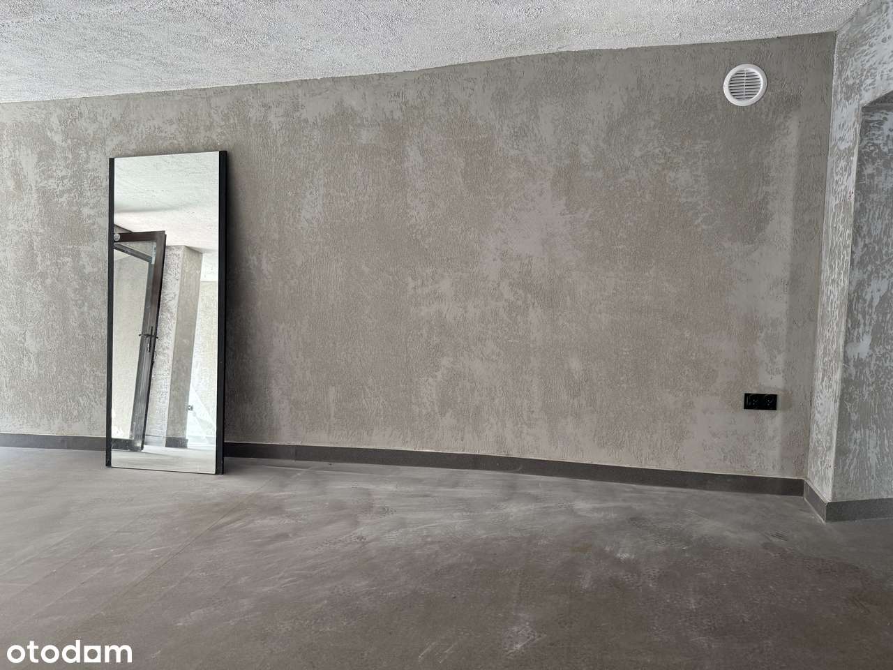 Do wynajęcia lokal w centrum Nowego Targu, z miejscem postojowym! - Pełny obrazek: 4/9