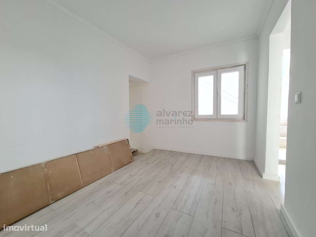 Moradia V3, usada, em Ajuda/Lisboa - Grande imagem: 5/17