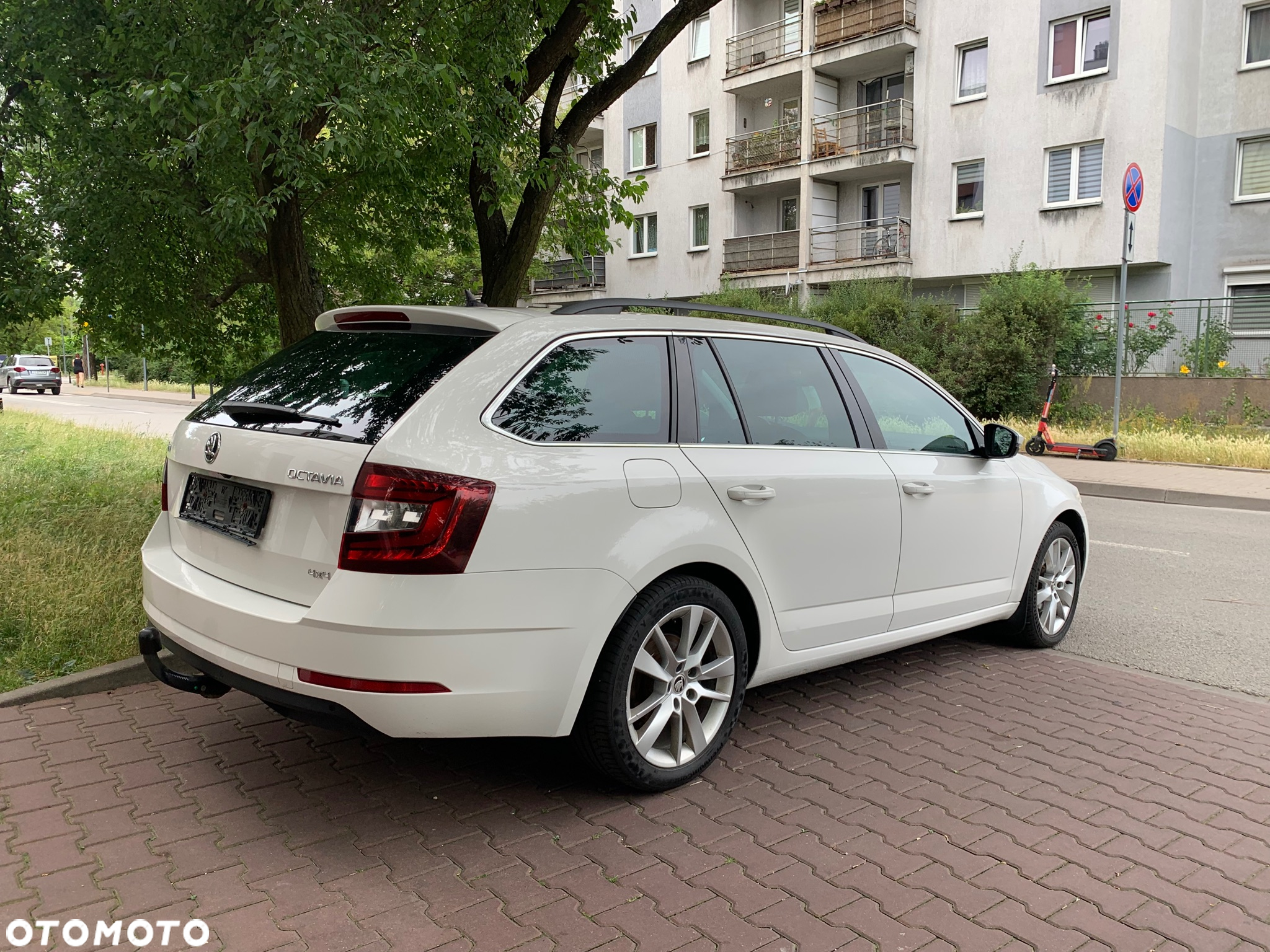 Skoda Octavia 2.0 TDI 4x4 DSG Premium Edition - 3