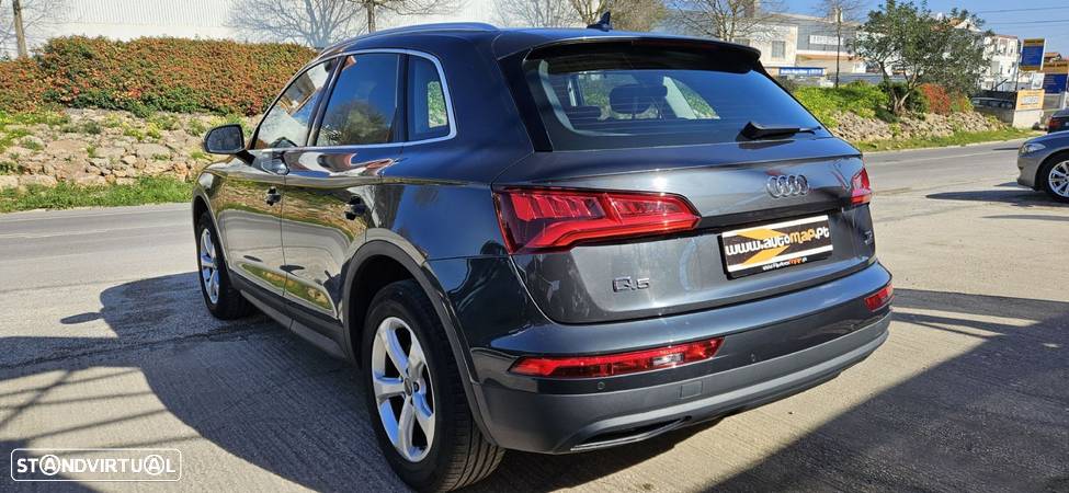 Audi Q5 2.0 TDI quattro Design S-tronic - 10