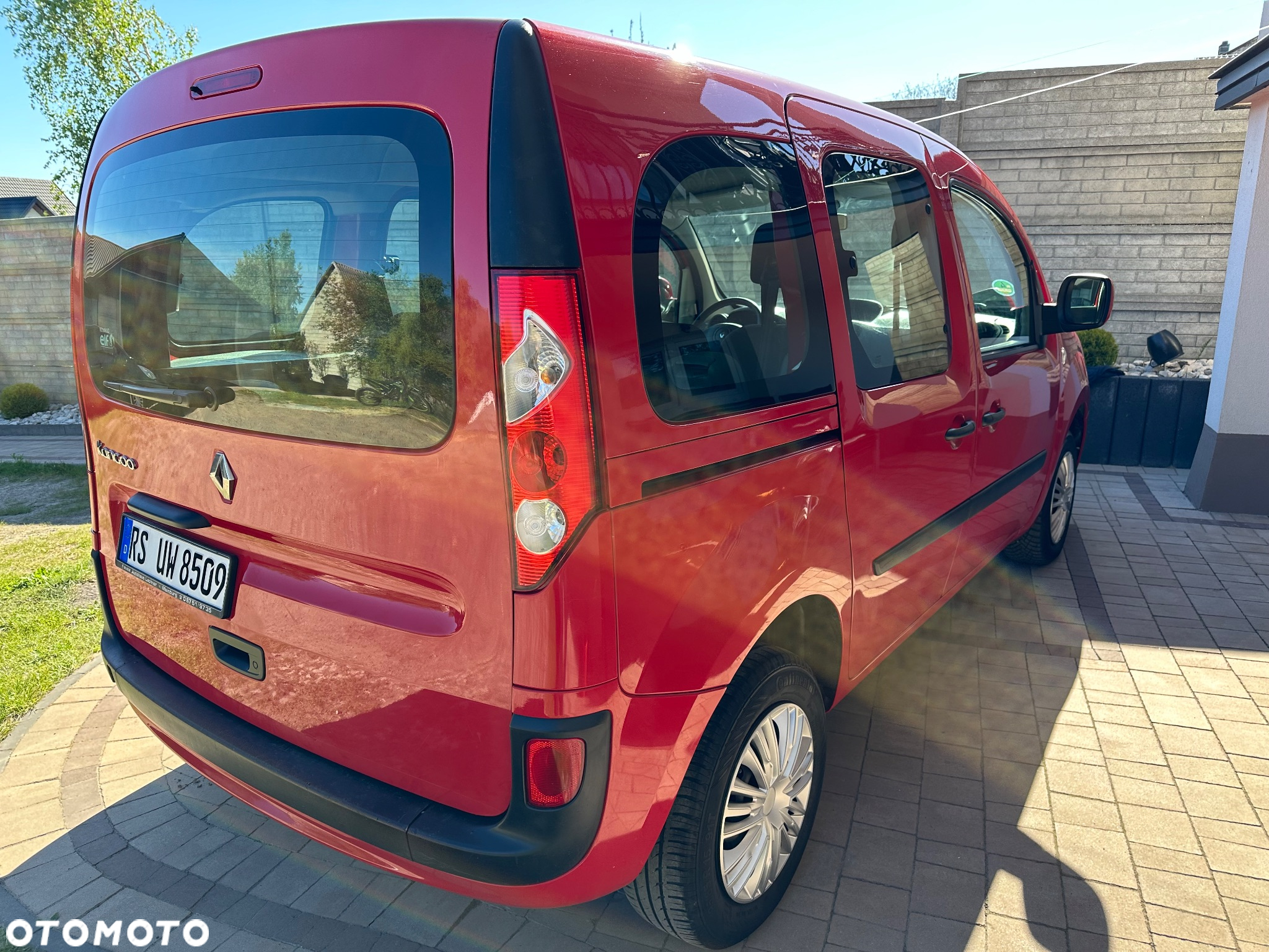 Renault Kangoo 1.6 8V 90 Happy Family - 4