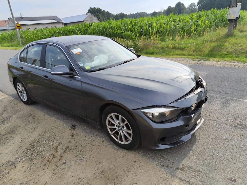 BMW 3 Series F30/F31 (2012-2020) 320d Sport-Aut Efficient Dynamics Edition 2013