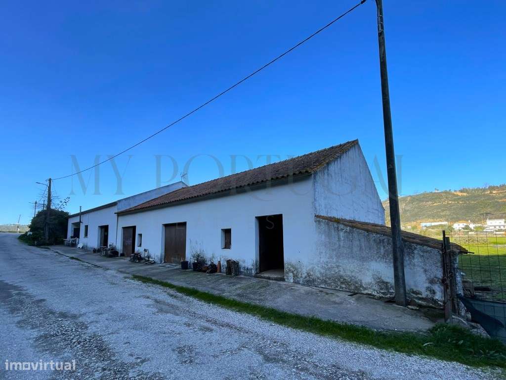 Moradia T4 com Extensa Propriedade Rústica em Odeceixe, Aljezur - U... - Grande imagem: 5/21