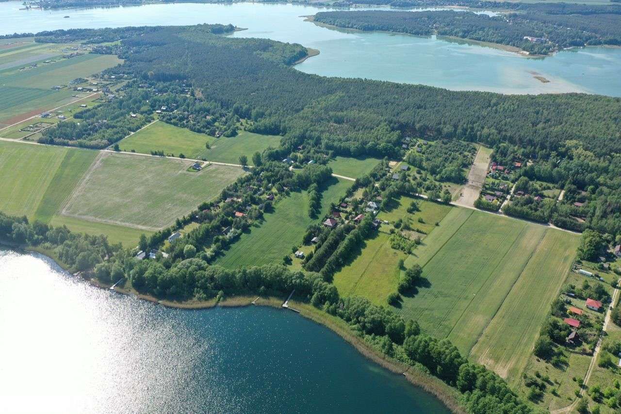 Działka z linią brzegową jeziora. - Pełny obrazek: 5/7
