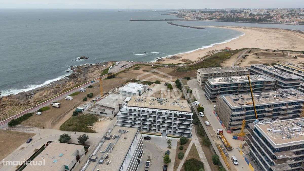 Apartamento T2 Novo c/ Vistas Mar em Canidelo (Seca do Bacalhau)-3