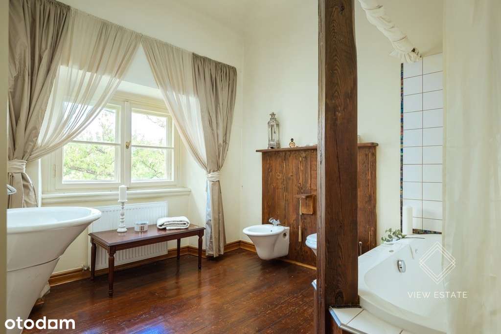 Wyjątkowy Pałac + osobny hotel pod Wrocławiem-12