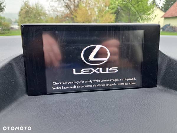 Lexus CT 200h Impression Line - 25