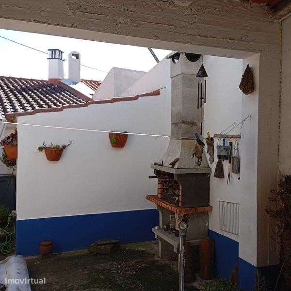 Moradia T1 Remodelada c/ Quintal - Grande imagem: 4/12