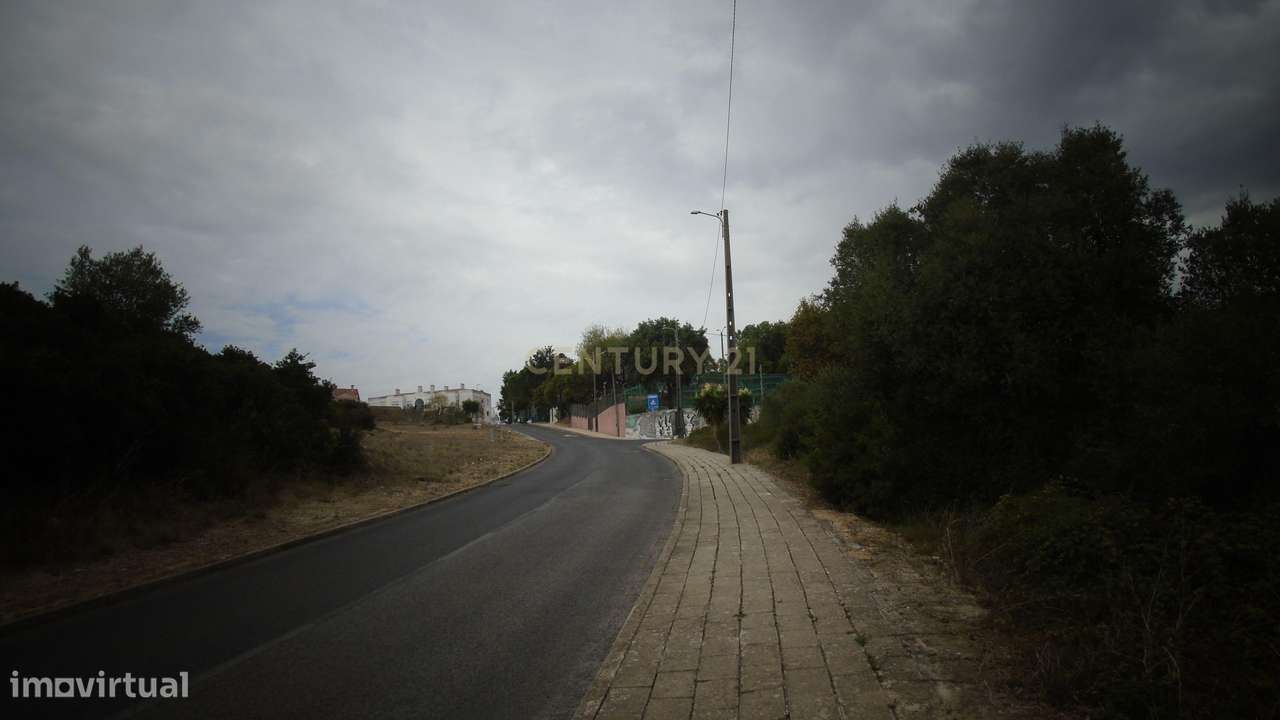 TERRENO 1.144 m² | LOTEAMENTO APROVADO | 2 MORADIAS | 450 m² CONSTRUÇÃ-7