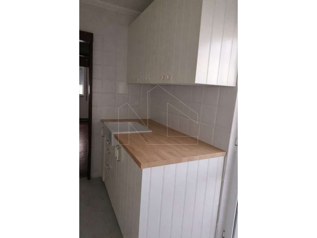 OPORTUNIDADE!! Apartamento T2 Remodelado em Esgueira. - Grande imagem: 4/19