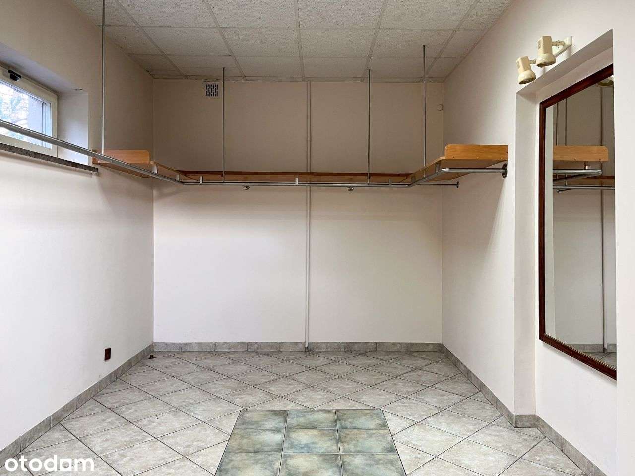 Dom z funkcją usługową – 352 mkw.-4