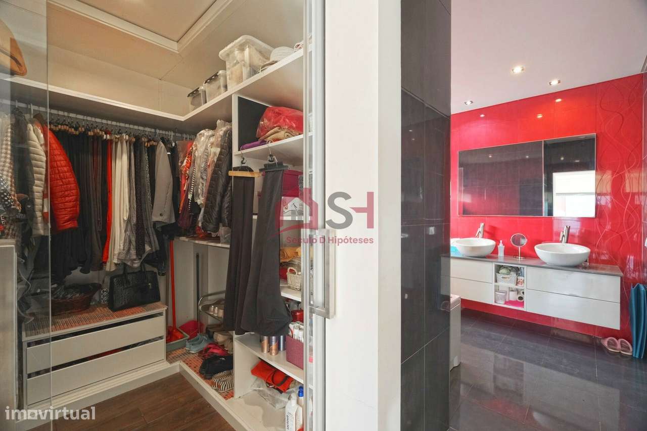 *Deslumbrante Moradia T4, Independente – SILVEIRA  *-36