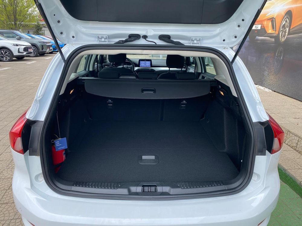 Ford Focus - foto 18